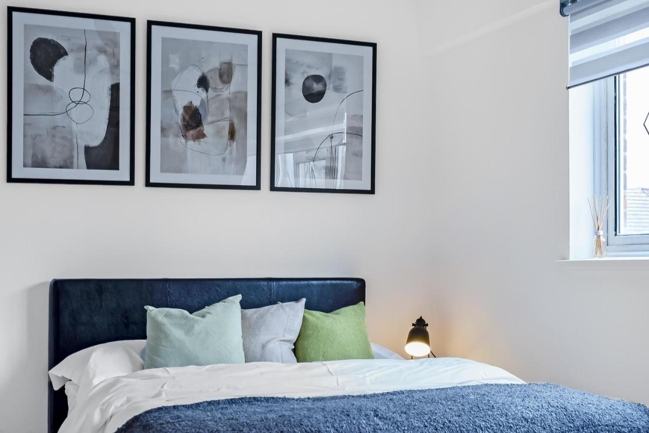 Stylish Excel 3 Bedroom Flat Londres Exterior foto