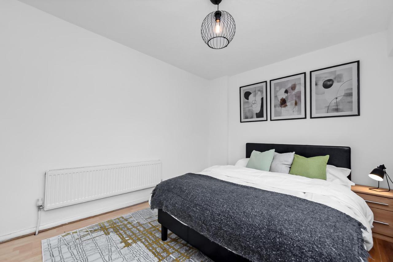 Stylish Excel 3 Bedroom Flat Londres Exterior foto
