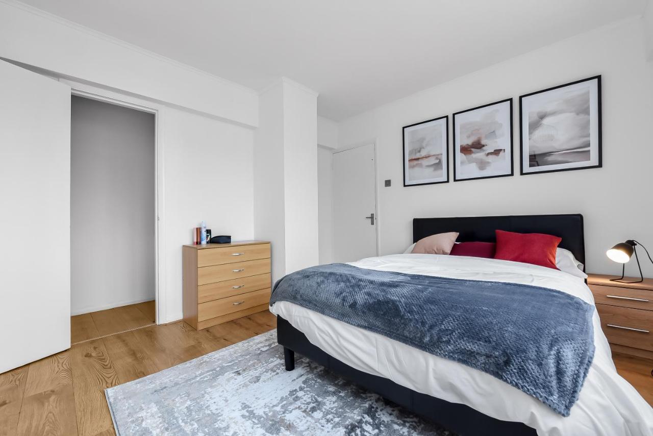 Stylish Excel 3 Bedroom Flat Londres Exterior foto