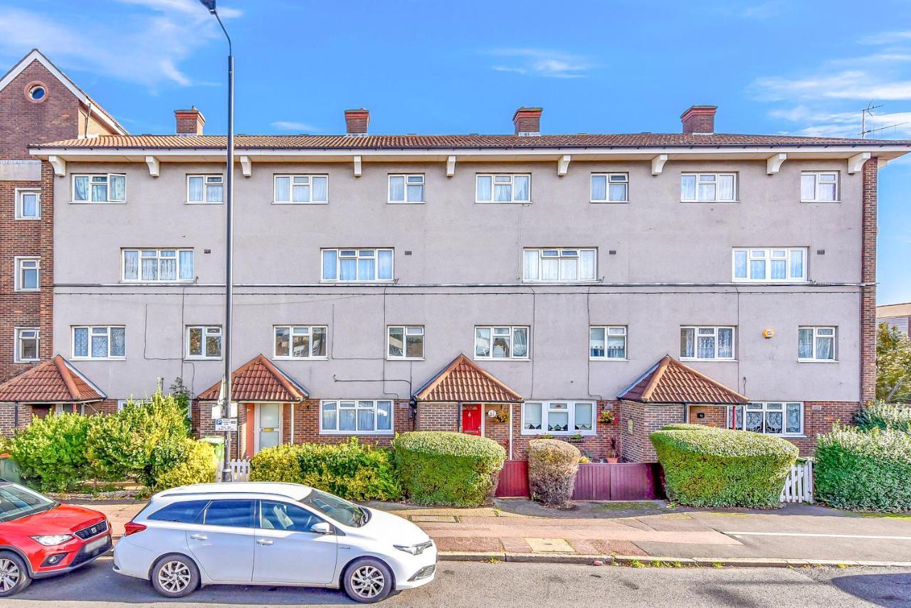 Stylish Excel 3 Bedroom Flat Londres Exterior foto