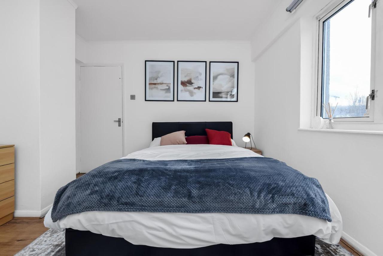 Stylish Excel 3 Bedroom Flat Londres Exterior foto