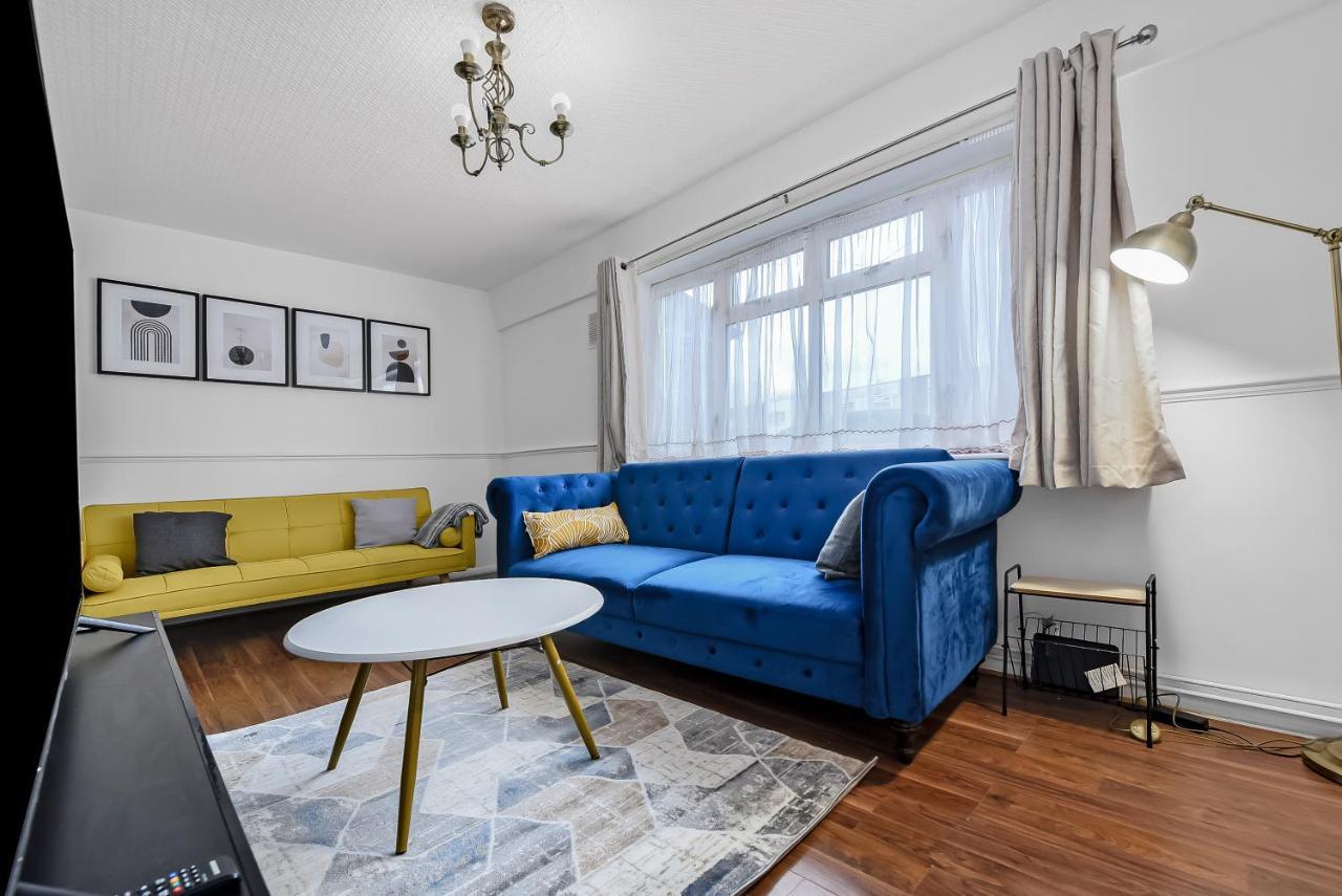 Stylish Excel 3 Bedroom Flat Londres Exterior foto